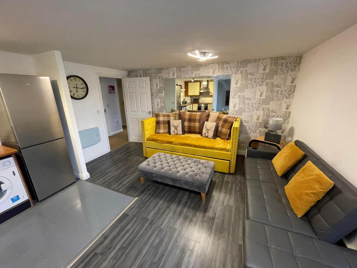 Empire Serviced Apartments ヒンクリー エクステリア 写真