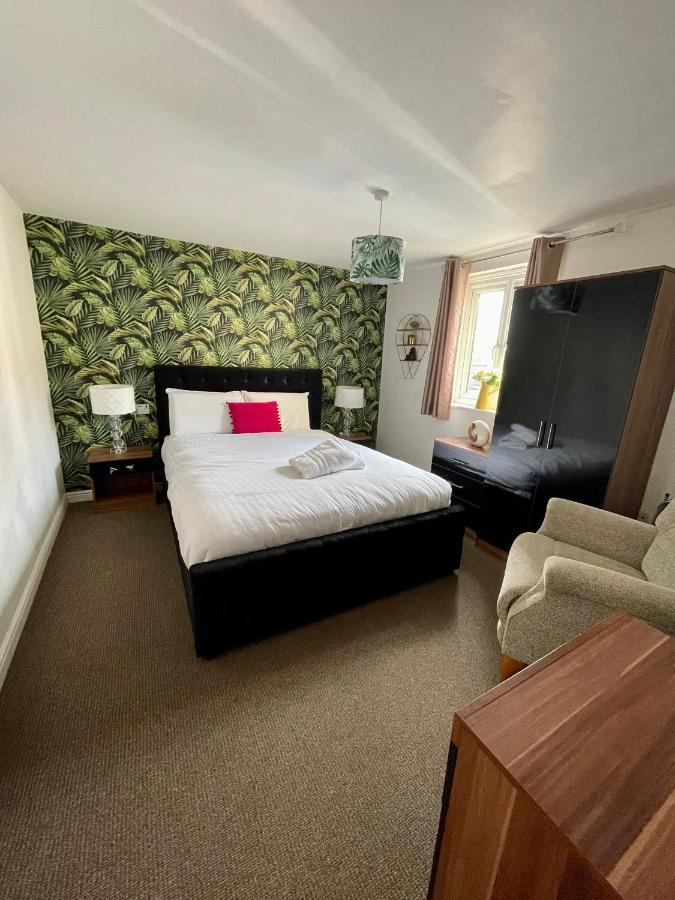 Empire Serviced Apartments ヒンクリー エクステリア 写真